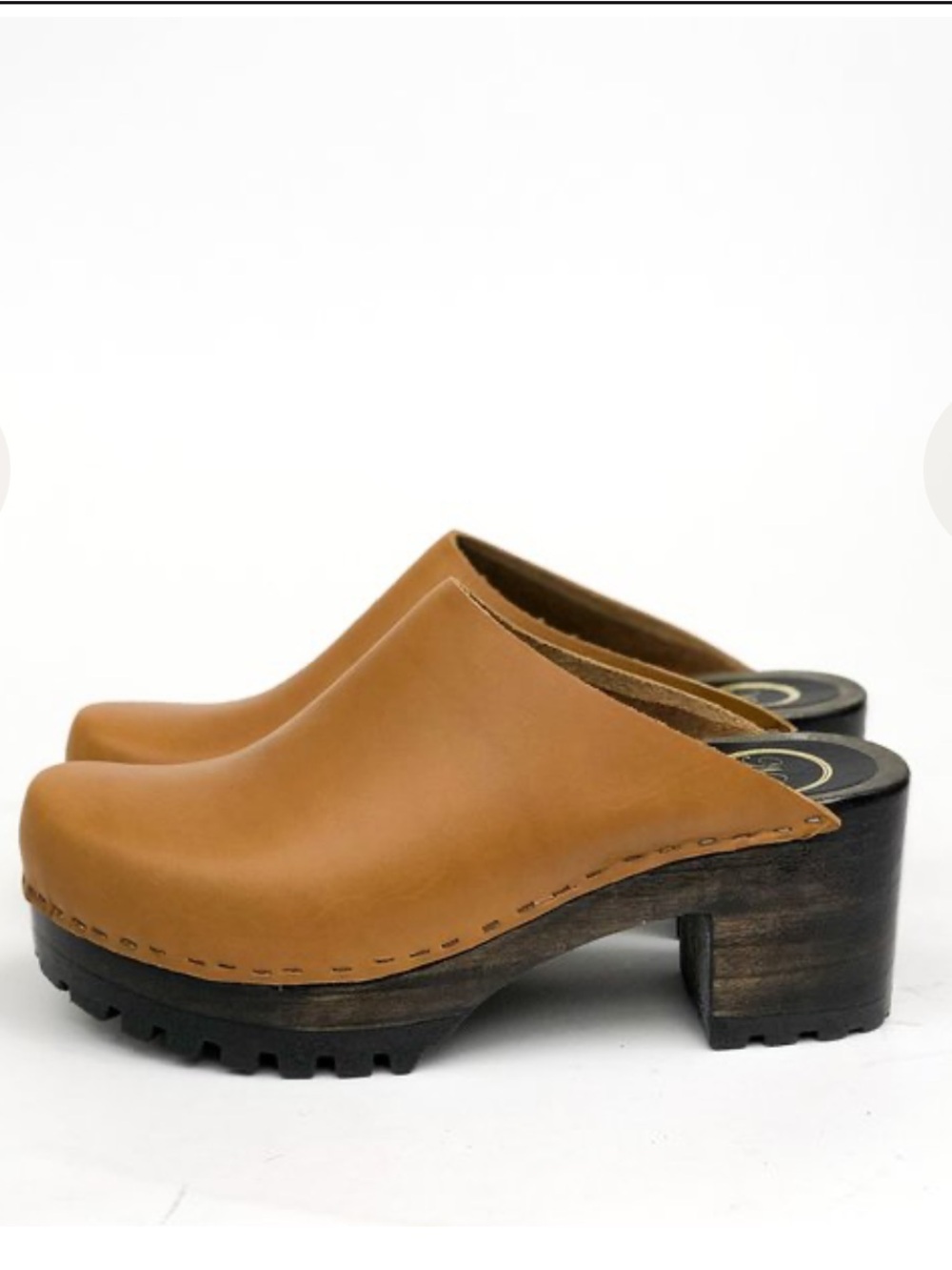 No.6 Lou Clogs in Brown